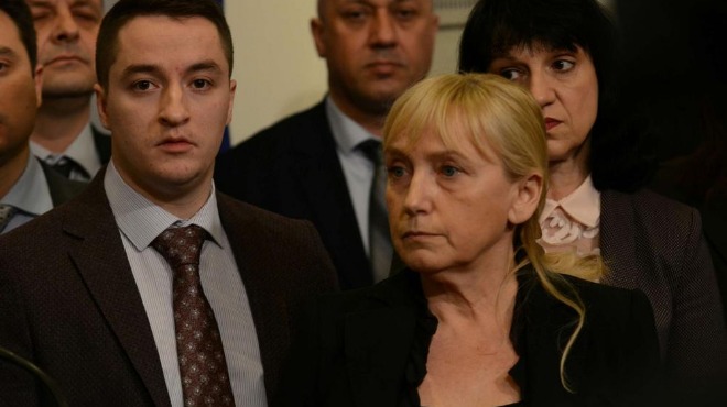 Близък на Цветан Василев е обвинен заедно с Елена Йончева