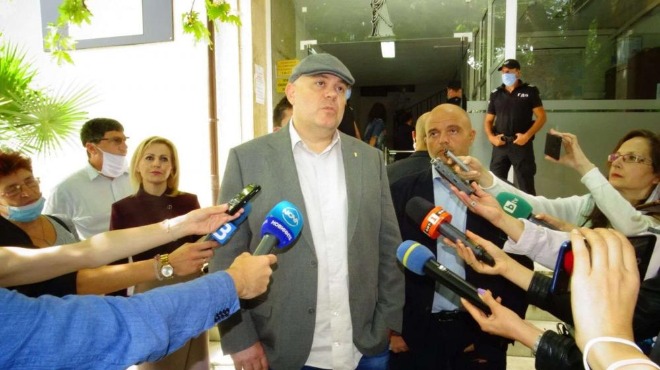 Гешев за оправдаването на Прокопиев: Загубихме малка битка, но ще спечелим войната срещу олигарсите